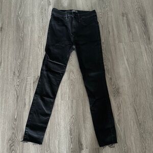Abercrombie Ultra High Rise Jean Legging